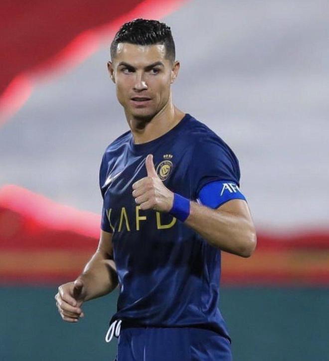 开云体育投注平台反败为胜引发热议！，C罗在日本队比赛中出色发挥比赛高潮迭起的简单介绍