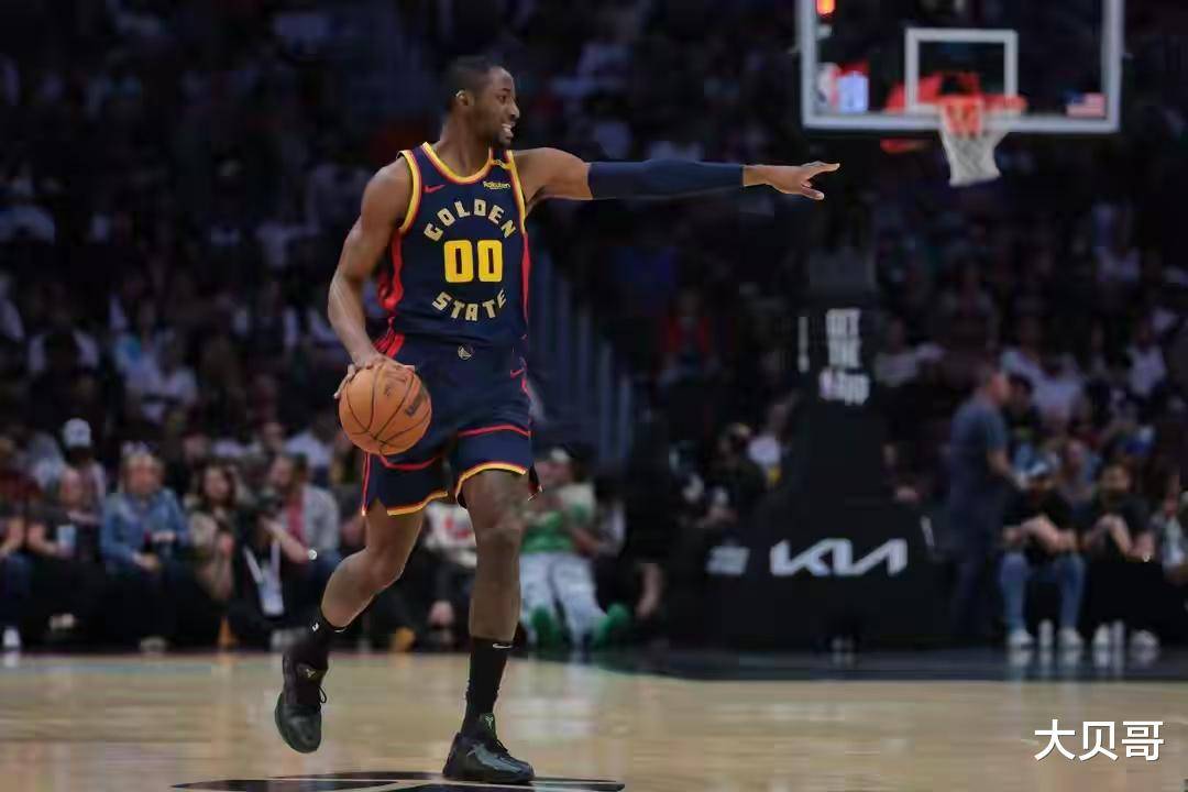 开云体育赛事直播包含全明星赛转会期走向成谜；金州勇士止住颓势；目标明确；训练强度明显提升的词条